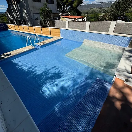 Masia La Molinera Villa *